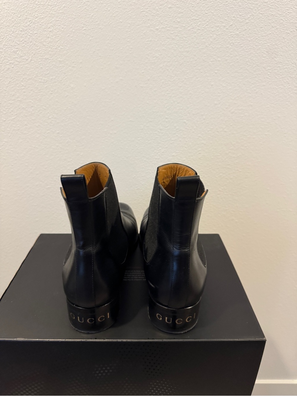 GUCCI Black Leather Chelsea - Picture 5 of 16